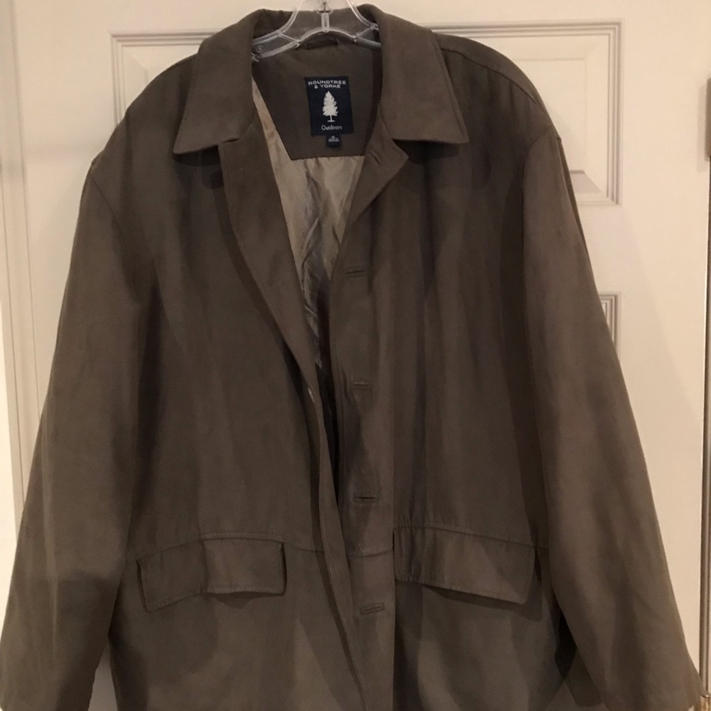 Like new Roundtree and Yorke poly-suede jacket!